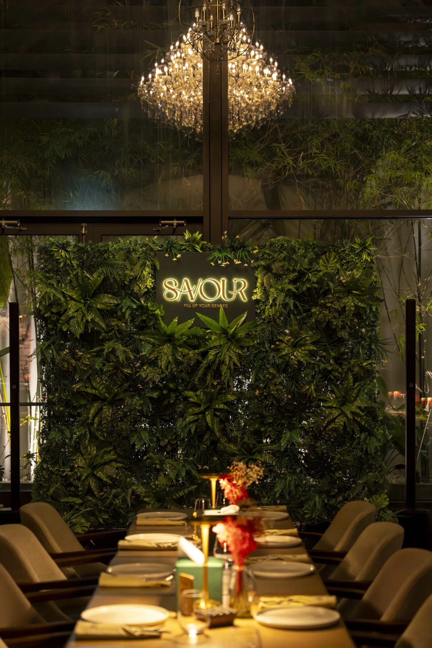 Interior selfie wall at SAVOUR restaurant Jumeirah Dubai